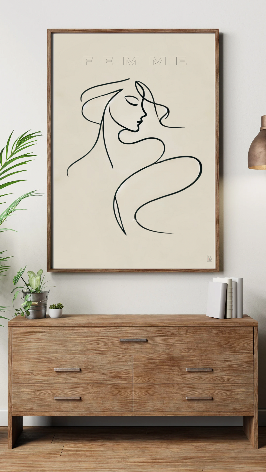 Femme Poster – Minimalist Design (50x70 cm)